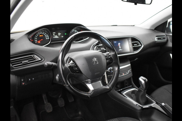 Peugeot 308 SW 1.2 PureTech Blue Lease + Trekhaak