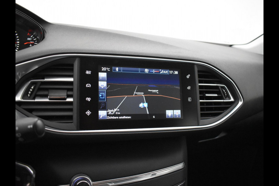 Peugeot 308 SW 1.2 PureTech Blue Lease + Trekhaak