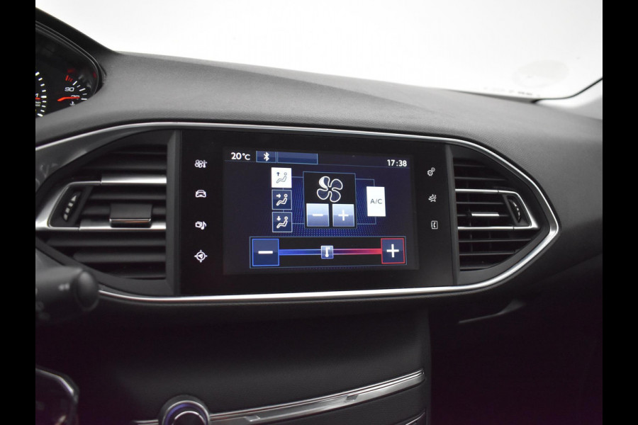 Peugeot 308 SW 1.2 PureTech Blue Lease + Trekhaak