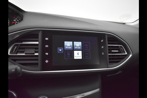 Peugeot 308 SW 1.2 PureTech Blue Lease + Trekhaak