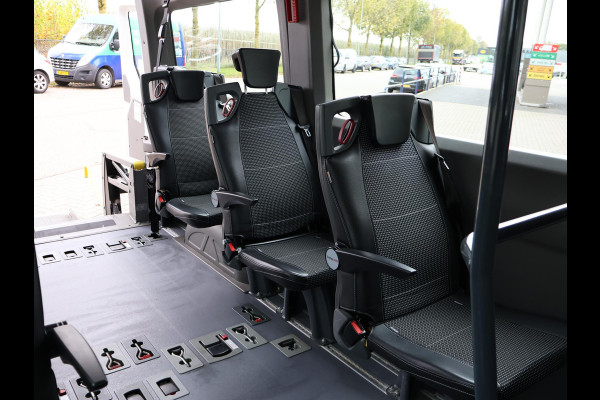 Volkswagen Crafter 2.0 TDI ROLSTOEL AUTO 9-PERS. + 4 ROLSTOELEN *EXCL. BTW* - EURO 6 - LIFT