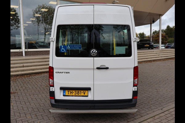Volkswagen Crafter 2.0 TDI ROLSTOEL AUTO 9-PERS. + 4 ROLSTOELEN *EXCL. BTW* - EURO 6 - LIFT