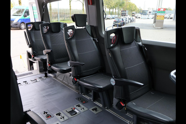 Volkswagen Crafter 2.0 TDI ROLSTOEL AUTO 9-PERS. + 4 ROLSTOELEN *EXCL. BTW* - EURO 6 - LIFT