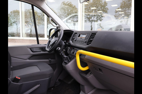 Volkswagen Crafter 2.0 TDI ROLSTOEL AUTO 9-PERS. + 4 ROLSTOELEN *EXCL. BTW* - EURO 6 - LIFT