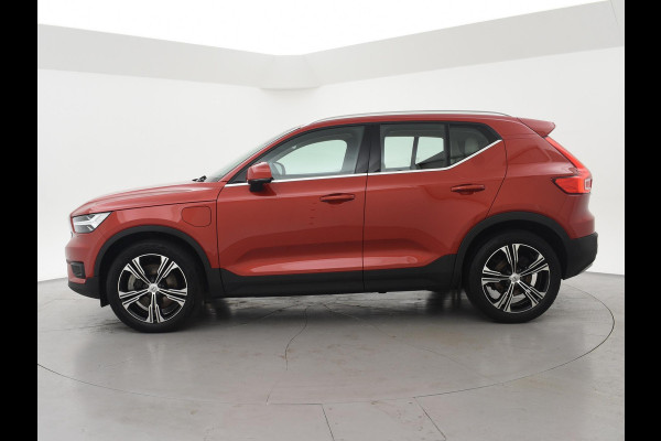 Volvo XC40 1.5 T4 RECHARGE 211 PK AUT. INSCRIPTION + TREKHAAK | LEDER | HARMAN/KARDON | STOELVERW. V+A | ADAPTIVE CRUISE