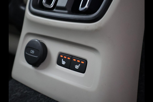 Volvo XC40 1.5 T4 RECHARGE 211 PK AUT. INSCRIPTION + TREKHAAK | LEDER | HARMAN/KARDON | STOELVERW. V+A | ADAPTIVE CRUISE