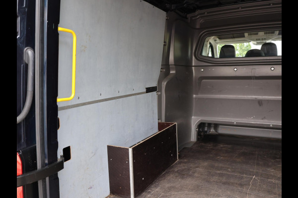 MAN TGE 35 2.0 TDI 177 PK AUT. 4X4 4WD DUBBEL CABINE 6-PERS. + 3500 KG TREKHAAK | ADAPTIVE CRUISE | CAMERA