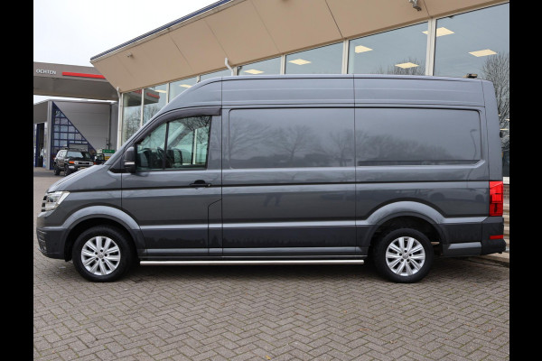 Volkswagen Crafter 35 2.0 TDI 140 PK DSG L3H3 + 3000 KG TREKHAAK + ADAPTIVE CRUISE / STUUR+ STOELVERW. / MASSAGE / LED / CAMERA