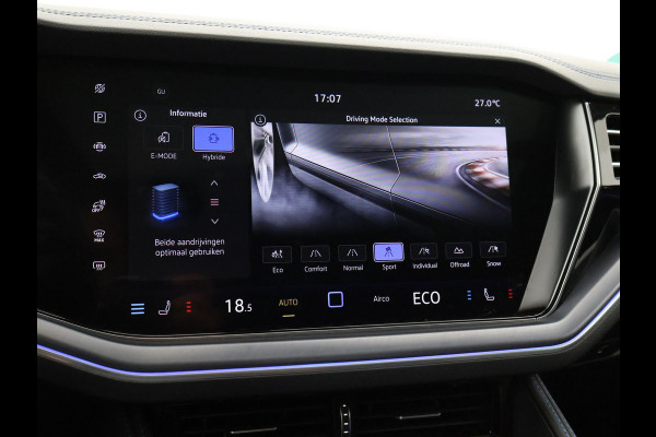 Volkswagen Touareg R 3.0 TSi V6 eHybrid 4MOTION R 462 PK *CHILI RED* + PANORAMA | STOELVENTILATIE | LUCHTVERING | DYNAUDIO | HEAD-UP DISPLAY