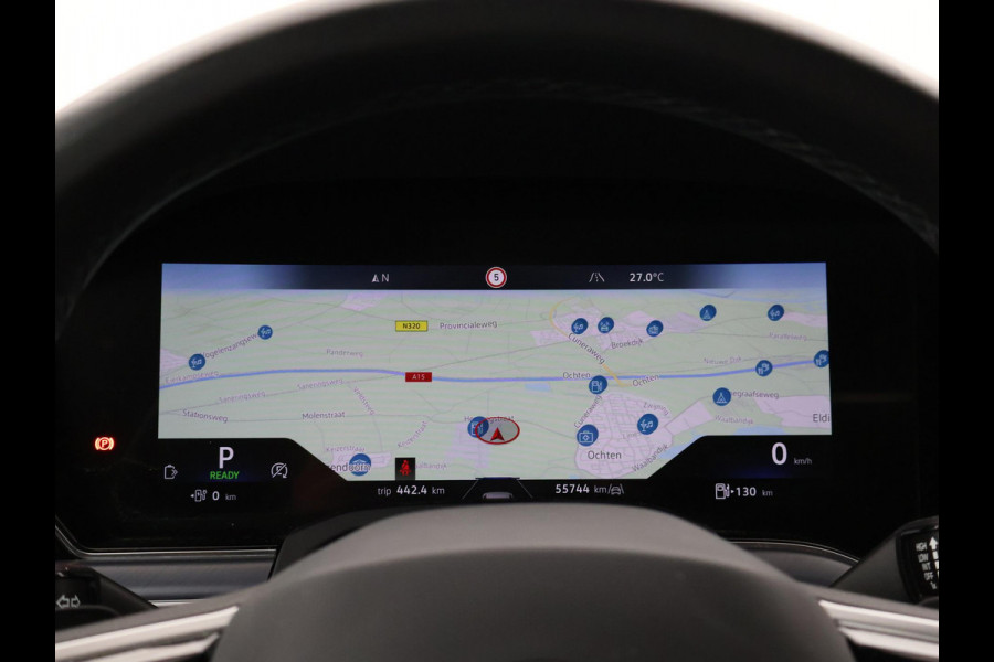 Volkswagen Touareg R 3.0 TSi V6 eHybrid 4MOTION R 462 PK *CHILI RED* + PANORAMA | STOELVENTILATIE | LUCHTVERING | DYNAUDIO | HEAD-UP DISPLAY