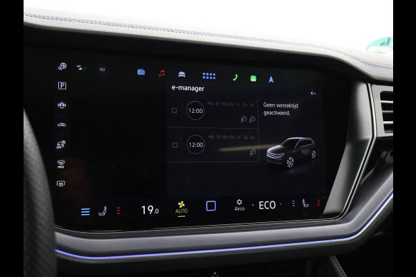 Volkswagen Touareg R 3.0 TSi V6 eHybrid 4MOTION R 462 PK *CHILI RED* + PANORAMA | STOELVENTILATIE | LUCHTVERING | DYNAUDIO | HEAD-UP DISPLAY