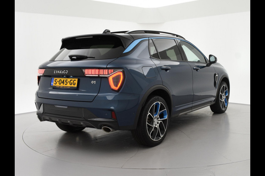 Lynk & Co 01 1.5 HYBRID 261 PK AUT. + PANORAMA | 360 CAMERA | SFEERVERLICHTING | ADAPTIVE CRUISE | FULL LED