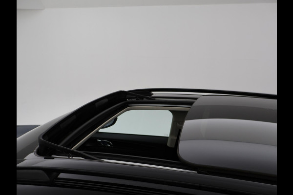 Lynk & Co 01 1.5 HYBRID 261 PK AUT. + PANORAMA | 360 CAMERA | SFEERVERLICHTING | ADAPTIVE CRUISE | FULL LED