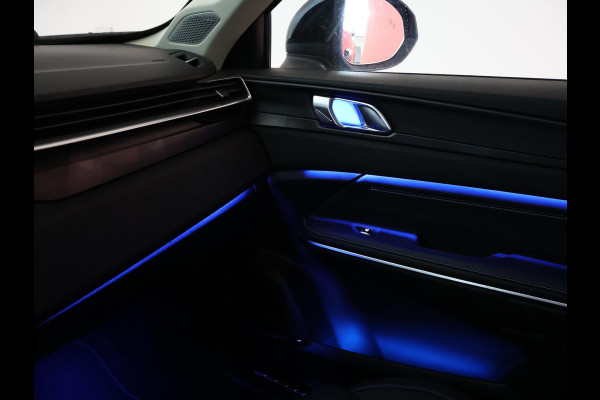 Lynk & Co 01 1.5 HYBRID 261 PK AUT. + PANORAMA | 360 CAMERA | SFEERVERLICHTING | ADAPTIVE CRUISE | FULL LED