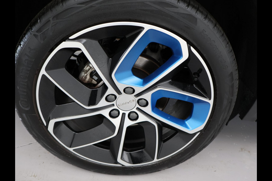 Lynk & Co 01 1.5 HYBRID 261 PK AUT. + PANORAMA | 360 CAMERA | SFEERVERLICHTING | ADAPTIVE CRUISE | FULL LED