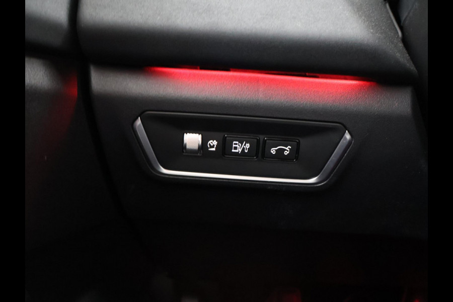 Lynk & Co 01 1.5 HYBRID 261 PK AUT. + PANORAMA | 360 CAMERA | SFEERVERLICHTING | ADAPTIVE CRUISE | FULL LED