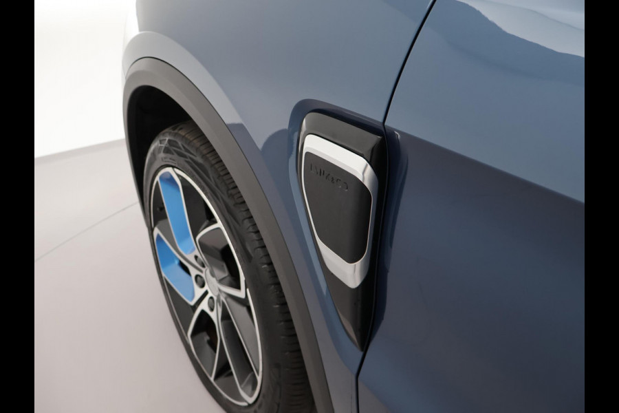 Lynk & Co 01 1.5 HYBRID 261 PK AUT. + PANORAMA | 360 CAMERA | SFEERVERLICHTING | ADAPTIVE CRUISE | FULL LED