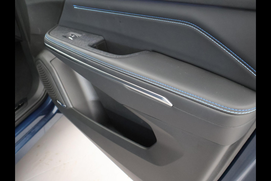 Lynk & Co 01 1.5 HYBRID 261 PK AUT. + PANORAMA | 360 CAMERA | SFEERVERLICHTING | ADAPTIVE CRUISE | FULL LED