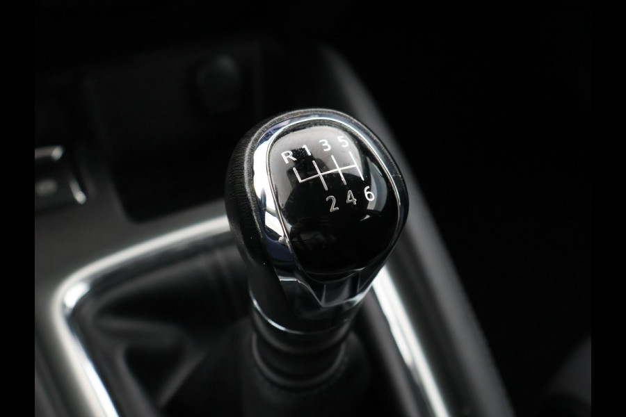 Nissan QASHQAI 1.2 + CAMERA | NAVIGATIE | STOELVERWARMING | DAB | PDC | 17 INCH | CLIMATE | CRUISE CONTROL