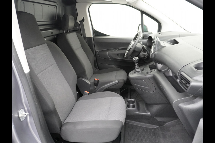 Opel Combo 1.5D 102PK L1H1 Pdc Airco ECC Cruise Control Lichtsensor Schuifdeur Betonplex vloer Lat om Lat Betimmering Tussenwand Euro 6