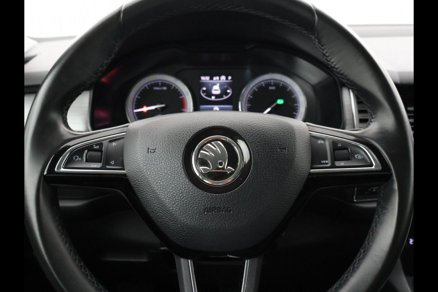 Škoda Kodiaq 1.5 TSI 150 PK DSG AUT. *RACE BLUE METALLIC* + WEGKLAPBARE TREKHAAK 1800 KG