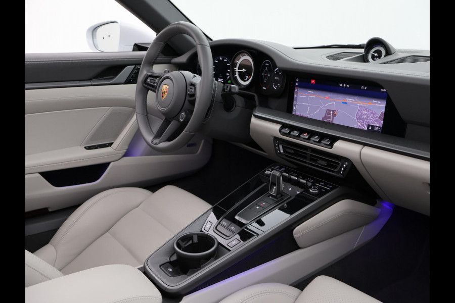 Porsche 911 TARGA 4S 3.0 992 ORIG. NL *17.979 KM* + SPORTUITLAAT / SFEERVERLICHTING / 360 CAMERA
