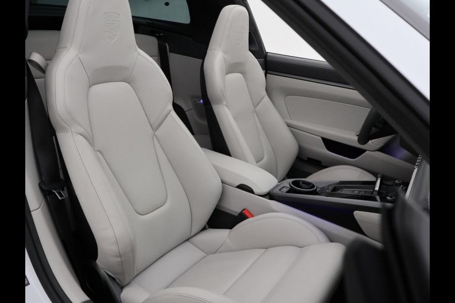 Porsche 911 TARGA 4S 3.0 992 ORIG. NL *17.979 KM* + SPORTUITLAAT / SFEERVERLICHTING / 360 CAMERA