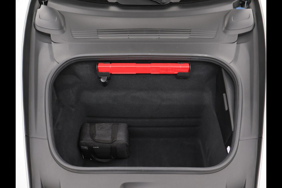 Porsche 911 TARGA 4S 3.0 992 ORIG. NL *17.979 KM* + SPORTUITLAAT / SFEERVERLICHTING / 360 CAMERA