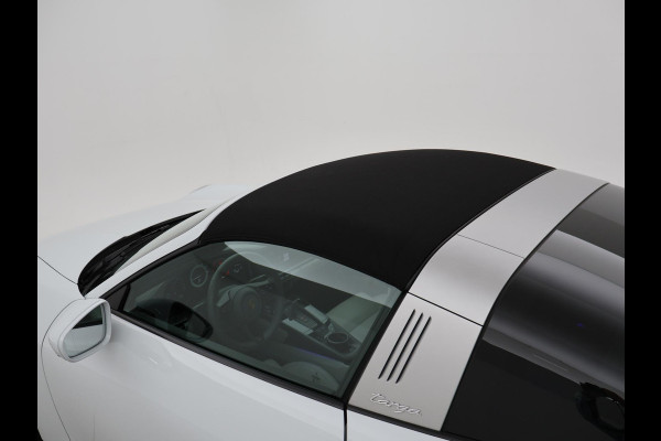 Porsche 911 TARGA 4S 3.0 992 ORIG. NL *17.979 KM* + SPORTUITLAAT / SFEERVERLICHTING / 360 CAMERA