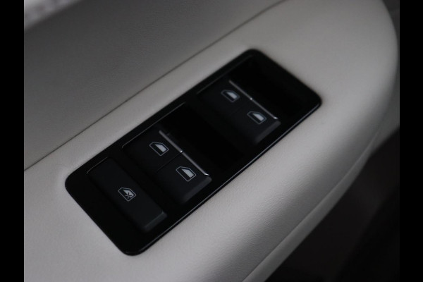 Aiways U5 63 kWh Premium | 3-Fase | Panoramadak | Leder | Stoelverwarming | Adaptive cruise | Carplay | 360 camera | Full LED | Keyless