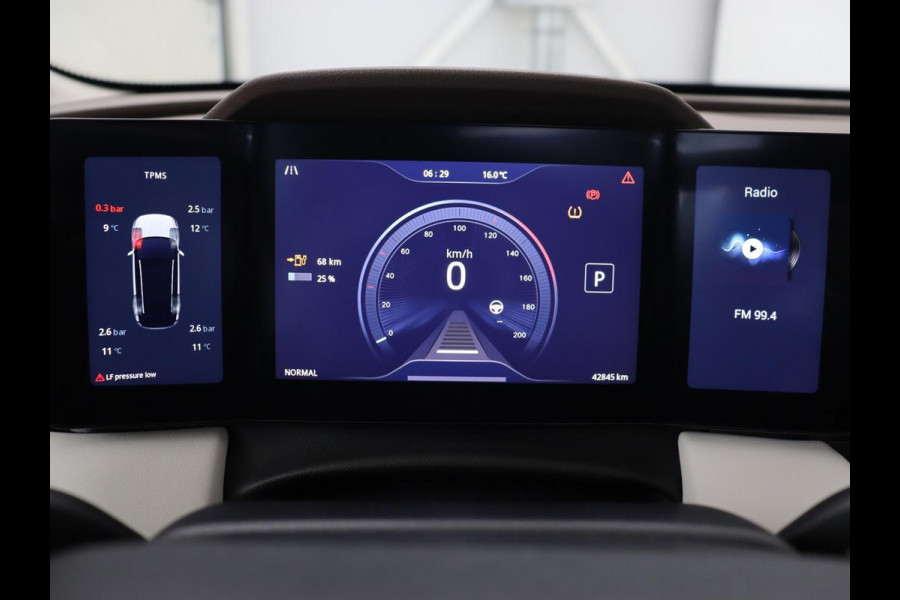 Aiways U5 63 kWh Premium | 3-Fase | Panoramadak | Leder | Stoelverwarming | Adaptive cruise | Carplay | 360 camera | Full LED | Keyless