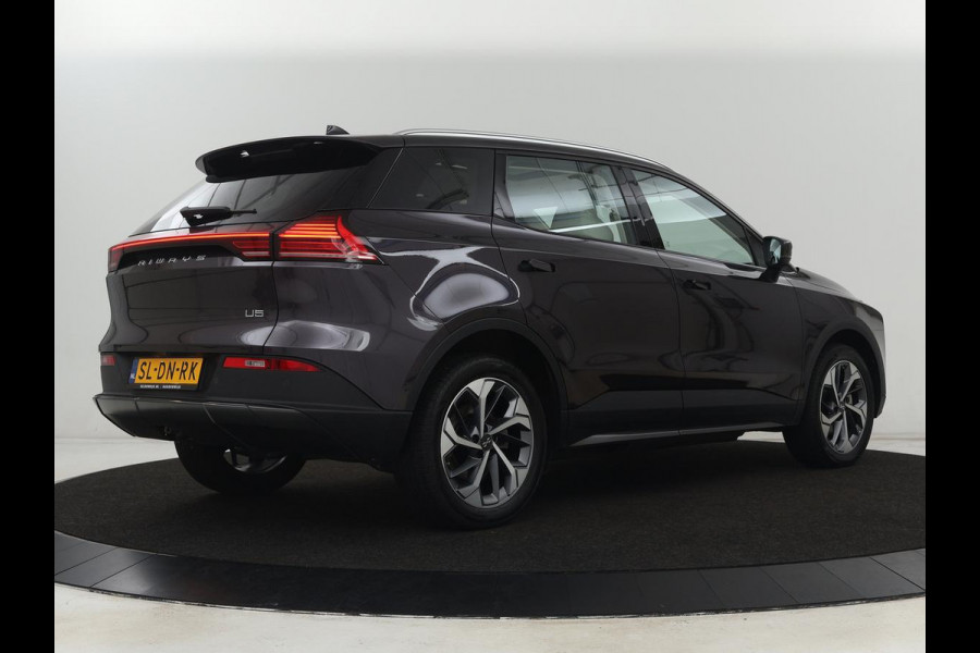 Aiways U5 63 kWh Premium | 3-Fase | Panoramadak | Leder | Stoelverwarming | Adaptive cruise | Carplay | 360 camera | Full LED | Keyless