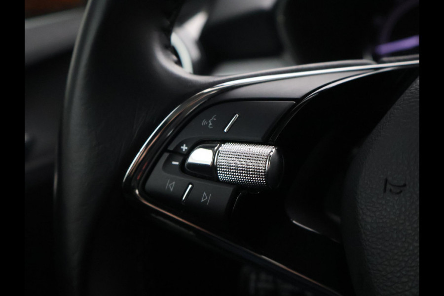 Škoda Fabia 1.0 TSI 95 PK + ADAPTIVE CRUISE | TREKHAAK | PANORAMA