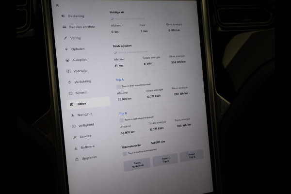 Tesla Model X 75D + TREKHAAK 2250 KG | LEDER | PANORAMA | LUCHTVERING | 20 INCH