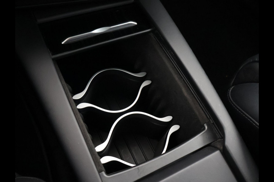 Tesla Model X 75D + TREKHAAK 2250 KG | LEDER | PANORAMA | LUCHTVERING | 20 INCH