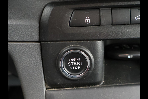 Toyota ProAce Worker 2.0 D-4D PROFESSIONAL LONG + 2 SCHUIFDEUREN | LEDER | NAVIGATIE | TREKHAAK 2500 KG