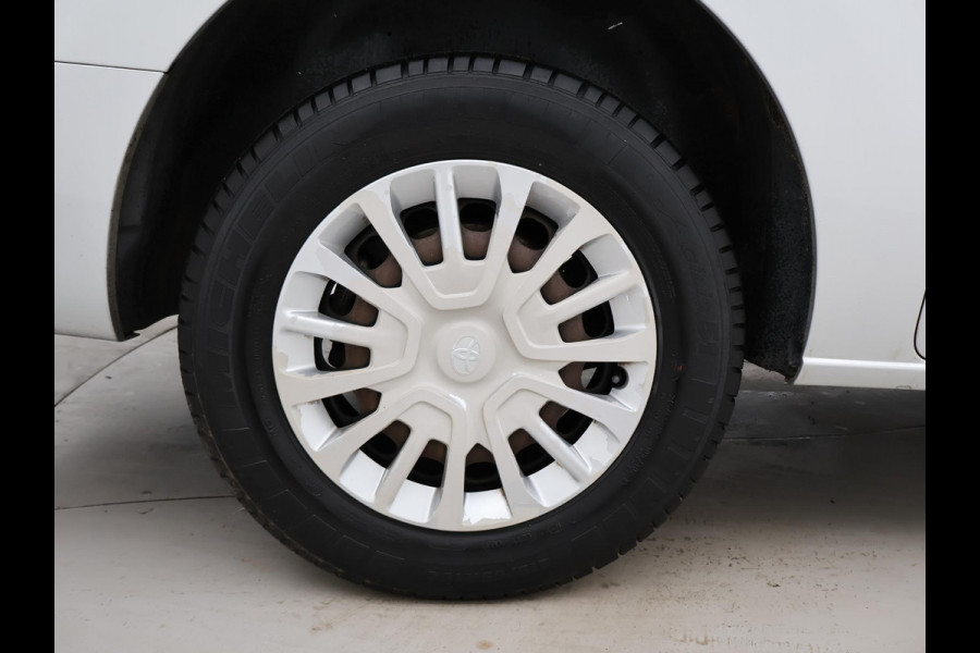 Toyota ProAce Worker 2.0 D-4D PROFESSIONAL LONG + 2 SCHUIFDEUREN | LEDER | NAVIGATIE | TREKHAAK 2500 KG