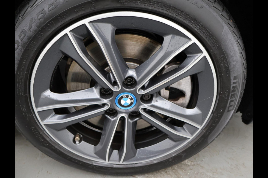 BMW 2 Serie Active Tourer 225xe 224 PK XDRIVE PLUG-IN HYBRID + STOELVERWARMING / AFN. TREKHAAK / NAVIGATIE