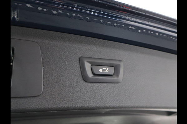 BMW 2 Serie Active Tourer 225xe 224 PK XDRIVE PLUG-IN HYBRID + STOELVERWARMING / AFN. TREKHAAK / NAVIGATIE