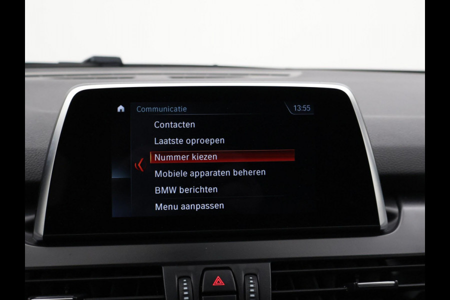 BMW 2 Serie Active Tourer 225xe 224 PK XDRIVE PLUG-IN HYBRID + STOELVERWARMING / AFN. TREKHAAK / NAVIGATIE