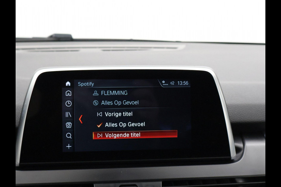 BMW 2 Serie Active Tourer 225xe 224 PK XDRIVE PLUG-IN HYBRID + STOELVERWARMING / AFN. TREKHAAK / NAVIGATIE