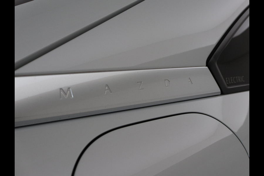 Mazda MX-30 e-SkyActiv 145 PK FIRST EDITION 36 kWh + HEAD-UP | CAMERA | APPLE CARPLAY | MEMORY | ADAPTIVE CRUISE