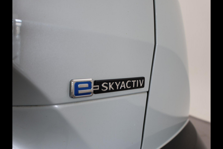 Mazda MX-30 e-SkyActiv 145 PK FIRST EDITION 36 kWh + HEAD-UP | CAMERA | APPLE CARPLAY | MEMORY | ADAPTIVE CRUISE
