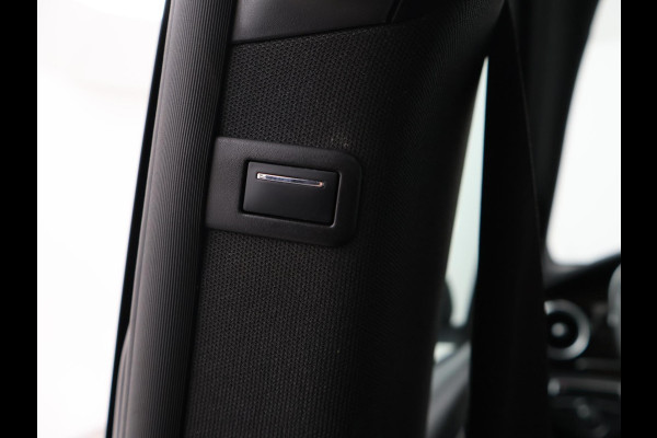 Mercedes-Benz V-Klasse 250D DUBBEL CABINE AVANTGARDE + SCHUIFDAK / BURMESTER / ELEKTR. SCHUIFDEUREN