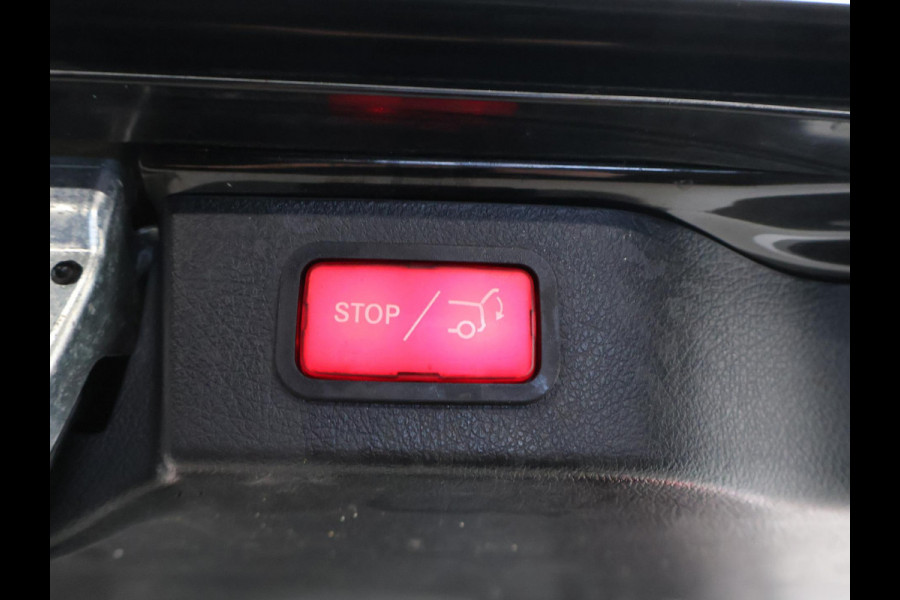 Mercedes-Benz V-Klasse 250D DUBBEL CABINE AVANTGARDE + SCHUIFDAK / BURMESTER / ELEKTR. SCHUIFDEUREN