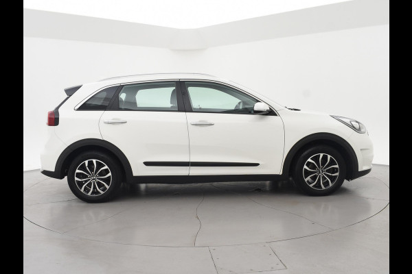 Kia Niro 1.6 GDi HYBRID DYNAMICLINE + TREKHAAK | CARPLAY | CAMERA | DEALER ONDERHOUDEN