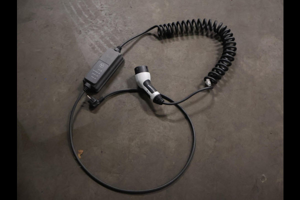 Mercedes-Benz C-Klasse Estate 300e PHEV 320 PK AMG SPORT + CAMERA | DISTRONIC | APPLE CARPLAY | LEDER | STOELVERWARMING