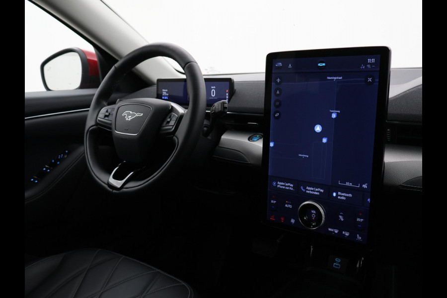 Ford Mustang Mach-E 75kWh LUCID RED + STUURVERW. / ADAPTIVE CRUISE / CARPLAY