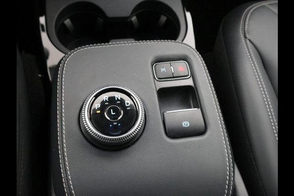 Ford Mustang Mach-E 75kWh LUCID RED + STUURVERW. / ADAPTIVE CRUISE / CARPLAY