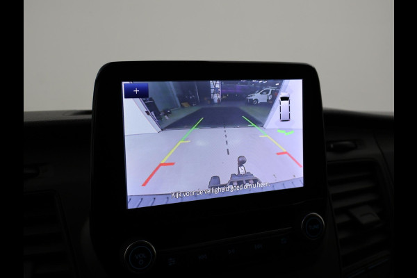 Ford Transit Custom 320 2.0 TDCI 130 PK L2H1 TREND + 2800 KG TREKHAAK / APPLE CARPLAY / CAMERA / STOELVERW.